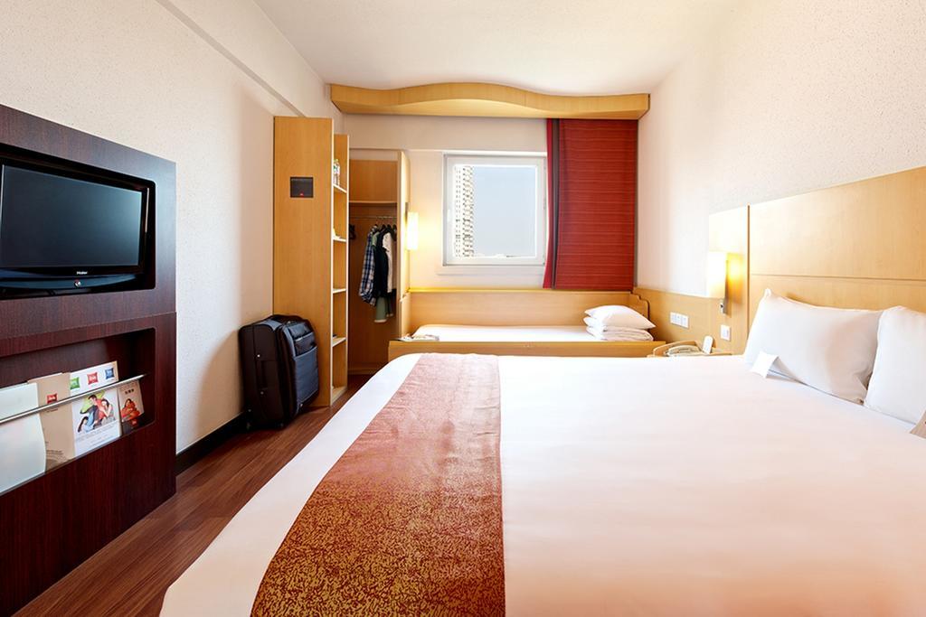 Ibis Ningbo Qianhu Plaza Hotel Dış mekan fotoğraf