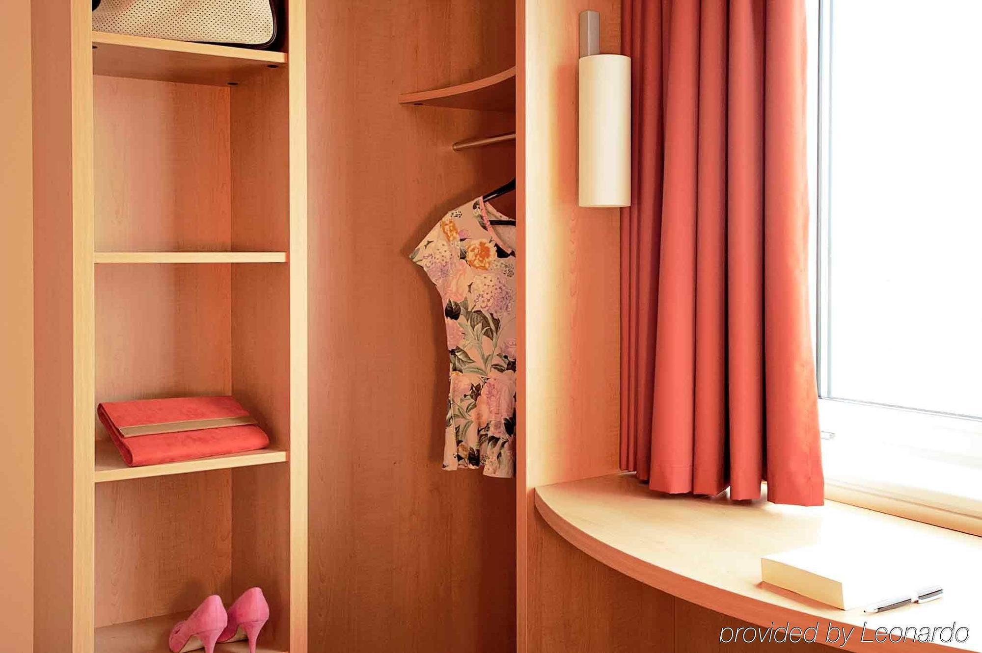 Ibis Ningbo Qianhu Plaza Hotel Dış mekan fotoğraf